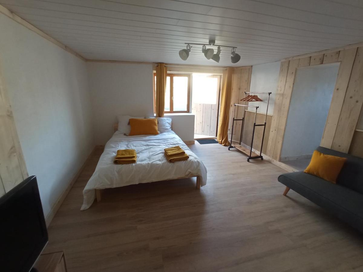 Studio Meuble Proche Des Thermes Cransac Exteriör bild